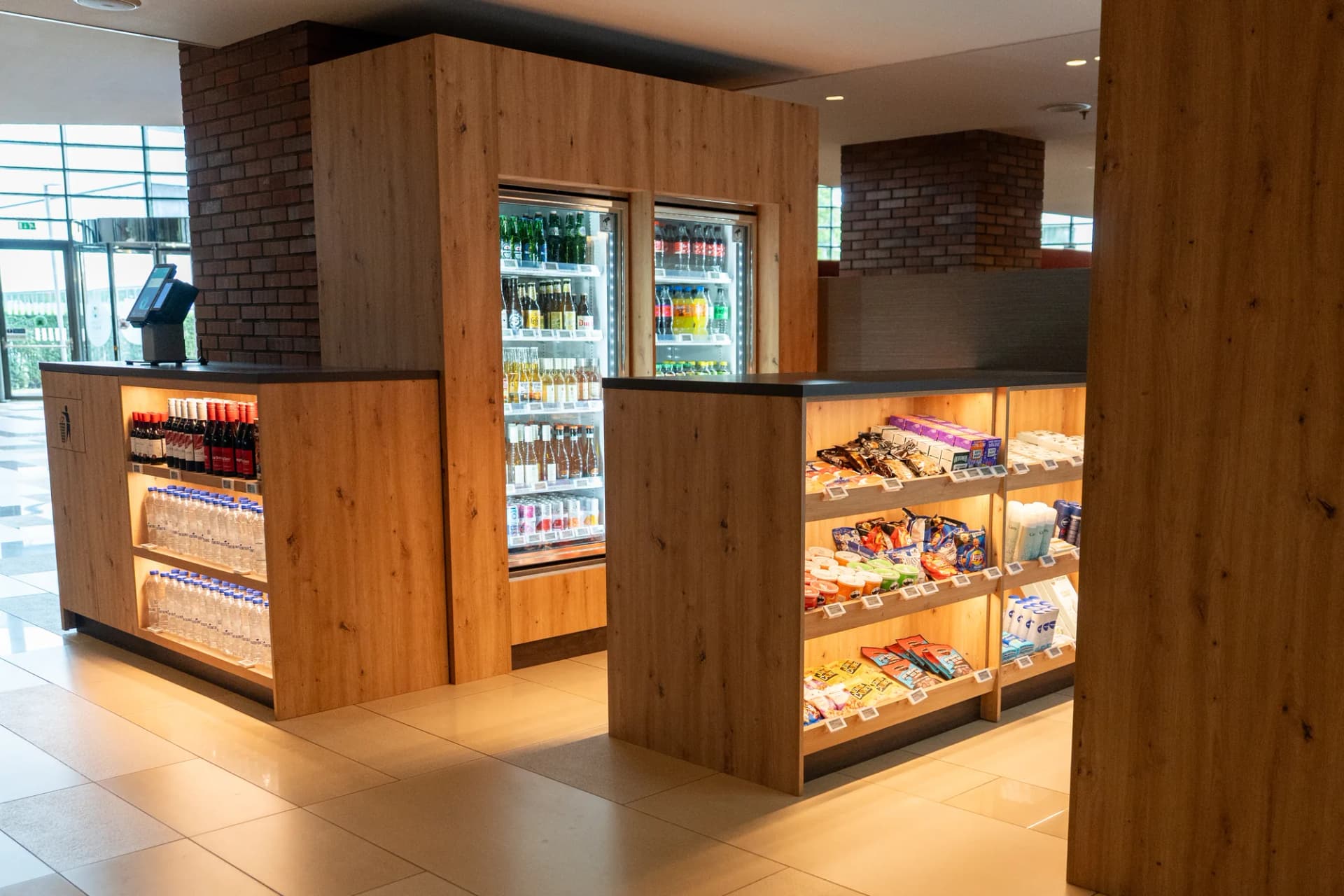 Hyatt Place — Hoofddorp, smart store voor hotels